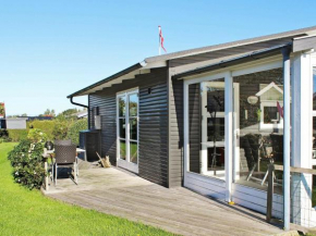 Pleasant Holiday Home in Hejls Jutland with Terrace Hejls